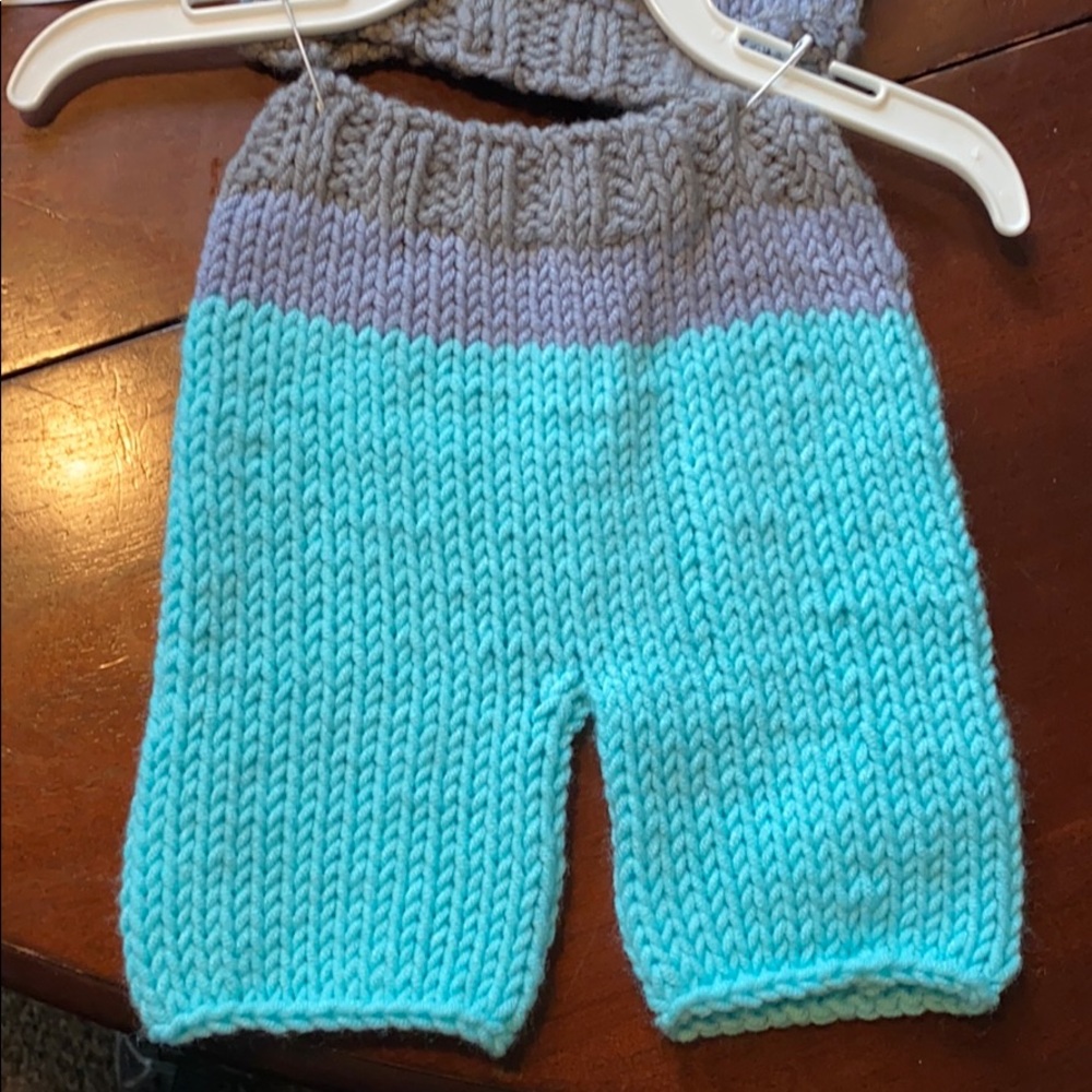 Newborn knit winter set